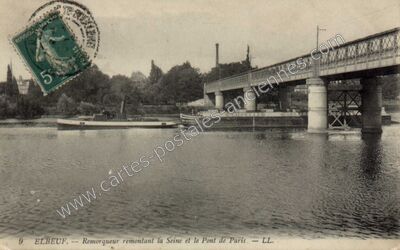 Carte postale ancienne Remorqueur remontant la Seine et le Pont de Paris — Elbeuf (Seine-Maritime)