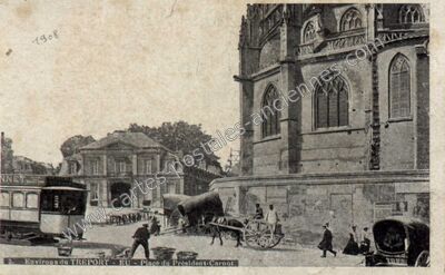 Carte postale ancienne Place du Président-Carnot — Eu (Seine-Maritime)