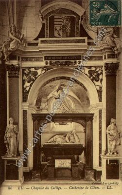 Carte postale ancienne Chapelle du Collège. - Catherine de Clèves — Eu (Seine-Maritime)