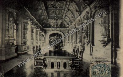 Carte postale ancienne La Bénédictine, La salle des Abbés — Fécamp (Seine-Maritime)