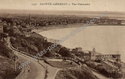 Carte postale ancienne Vue d'ensemble — Sainte-Adresse (Seine-Maritime)