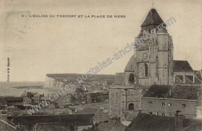 Carte postale ancienne L'Église du Tréport et la plage de mers — Le Tréport (Seine-Maritime)