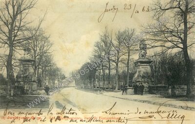 Carte postale ancienne Les Fontaines, route de Fontainebleau — Juvisy-sur-Orge (Essonne)