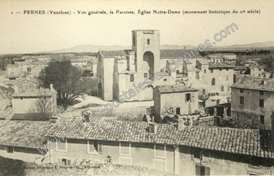 Carte postale ancienne Pernes — Pernes-les-Fontaines (Vaucluse)