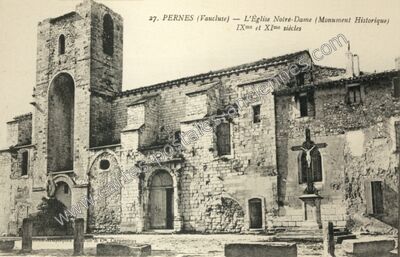 Carte postale ancienne Pernes — Pernes-les-Fontaines (Vaucluse)