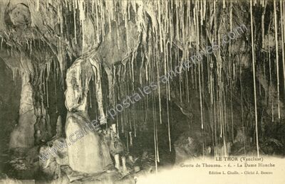 Carte postale ancienne Grotte de Thouzon — Le Thor (Vaucluse)