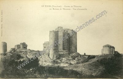 Carte postale ancienne Grotte de Thouzon - Ruines de Thouzon - Vue d'ensemble — Le Thor (Vaucluse)