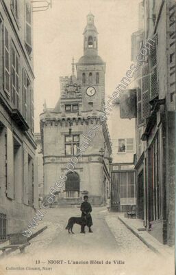Carte postale ancienne L'ancien Hôtel de Ville — Niort (Deux-Sèvres)
