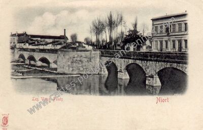 Carte postale ancienne Les Vieux Ponts — Niort (Deux-Sèvres)
