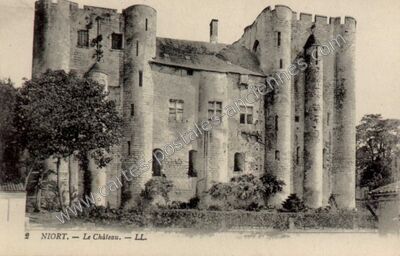 Carte postale ancienne Le Château — Niort (Deux-Sèvres)