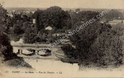 Carte postale ancienne La Sèvre. — Vue du Donjon — Niort (Deux-Sèvres)
