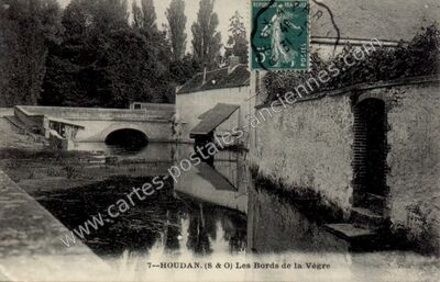 Carte postale ancienne Les Bords de la Vègre — Houdan (Yvelines)