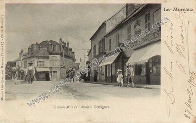 Carte postale ancienne Grande-Rue et Librairie Desvignes — Les Mureaux (Yvelines)