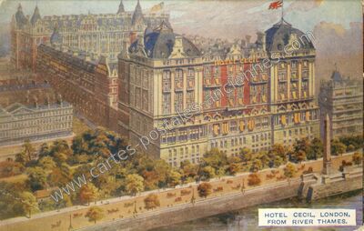 Carte postale ancienne Hotel Cecil, from River Thames — London — Angleterre