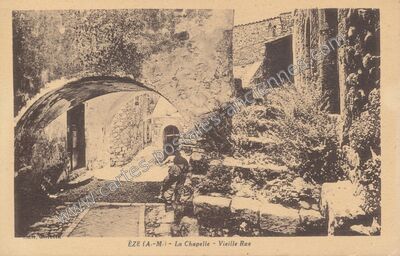 Carte postale ancienne La Chapelle - Vieille Rue — Èze (Alpes-Maritimes)