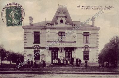 Carte postale ancienne La Mairie et la Poste Construites en 1905 — Rétaud (Charente-Maritime)