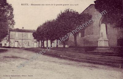 Carte postale ancienne Monument aux morts de la grande guerre 1914 1918 — Rioux (Charente-Maritime)