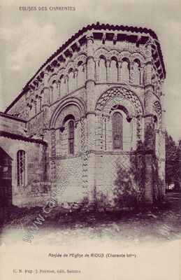 Carte postale ancienne Abside de l'Eglise — Rioux (Charente-Maritime)