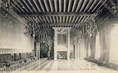 Carte postale ancienne Salle des Fêtes de l'Hôtel-de-Ville — La Rochelle (Charente-Maritime)