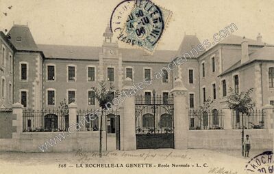 Carte postale ancienne Ecole Normale — La Rochelle (Charente-Maritime)