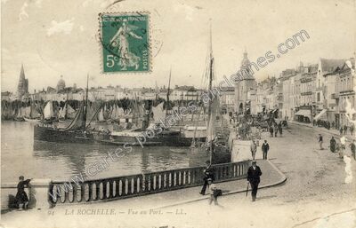 Carte postale ancienne Vue au Port — La Rochelle (Charente-Maritime)