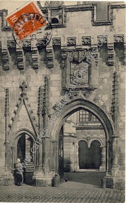 Carte postale ancienne Portes d'Entrée de l'Hôtel de Ville — La Rochelle (Charente-Maritime)