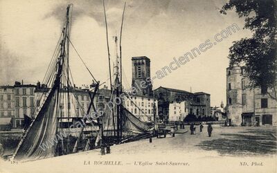 Carte postale ancienne L'Eglise Saint-Sauveur — La Rochelle (Charente-Maritime)