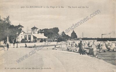 Carte postale ancienne La Plage et le Bar — La Rochelle (Charente-Maritime)
