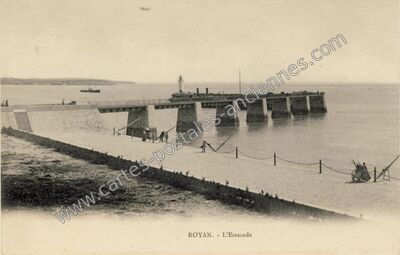 Carte postale ancienne L'Estacade — Royan (Charente-Maritime)