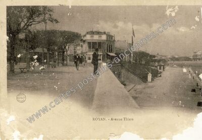 Carte postale ancienne Avenue Thiers — Royan (Charente-Maritime)