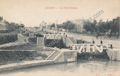 Carte postale ancienne Les Neuf Écluses — Béziers (Hérault)