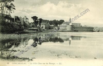 Carte postale ancienne La Ville Close vue du Passage — Concarneau (Finistère)