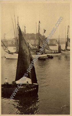 Carte postale ancienne Concarneau — Concarneau (Finistère)