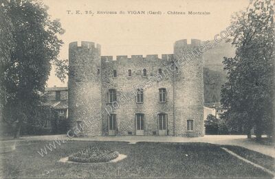 Carte postale ancienne Chateau Montcalm — Vauvert (Gard)