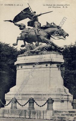 Carte postale ancienne La Statue de Jeanne d'Arc par Rouleau R. D — Chinon (Indre-et-Loire)
