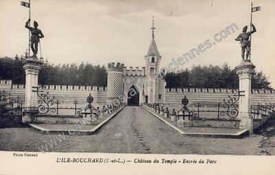 Carte postale ancienne Chateau du Temple — L'Île-Bouchard (Indre-et-Loire)