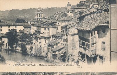 Carte postale ancienne Maisons suspendues sur la Bourne — Pont-en-Royans (Isère)