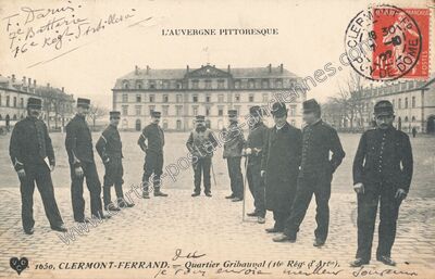 Carte postale ancienne L'AUVERGNE PITTORESQUE — Clermont-Ferrand (Puy-de-Dôme)
