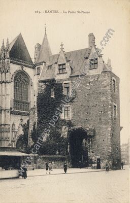 Carte postale ancienne La Porte St-Pierre — Nantes (Loire-Atlantique)
