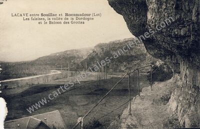 Carte postale ancienne Les falaises, la vallée de la Dordogne et le Balcon des Grottes — Lacave (Lot)
