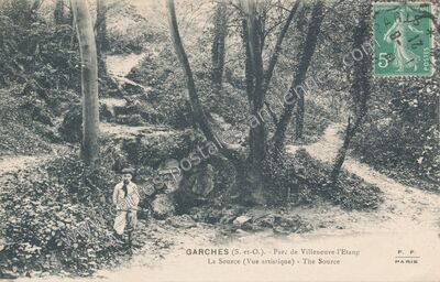 Carte postale ancienne Parc de Villeneuve-l'Etang, La Source (Vue artistique) - The Source — Garches (Hauts-de-Seine)