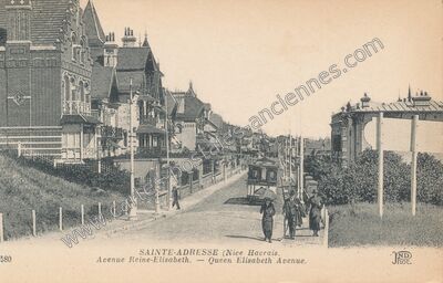 Carte postale ancienne Avenue Reine-Elisabeth. — Queen Elisabeth Avenue — Sainte-Adresse (Seine-Maritime)