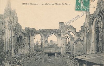 Carte postale ancienne Les Ruines de l'Église St-Pierre — Roye (Somme)