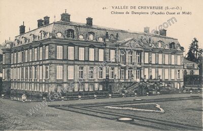 Carte postale ancienne Chateau de Dampierre — Dampierre-en-Yvelines (Yvelines)