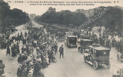 Carte postale ancienne Avenue du Bois de Boulogne — Paris 16e (Paris)